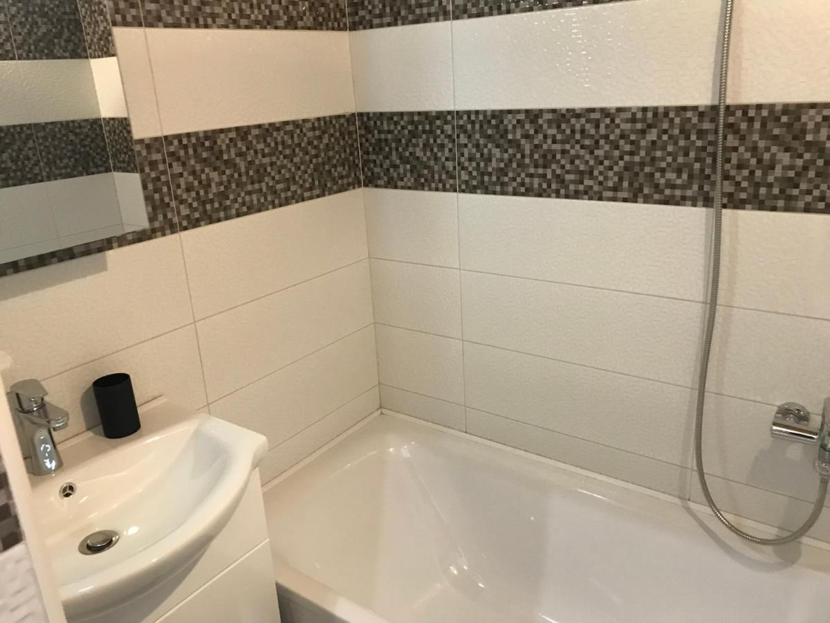 Móra apartman 2 Kiskunfélegyháza Exterior foto