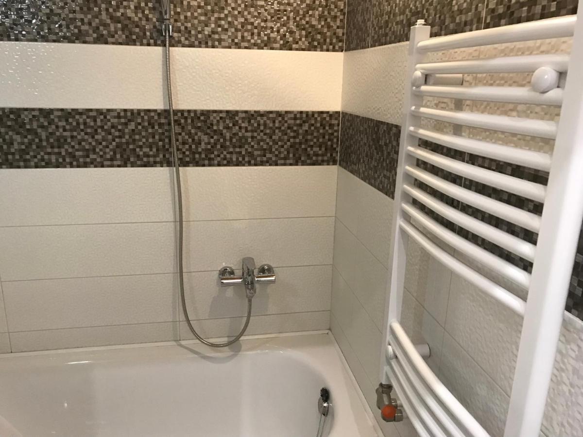 Móra apartman 2 Kiskunfélegyháza Exterior foto