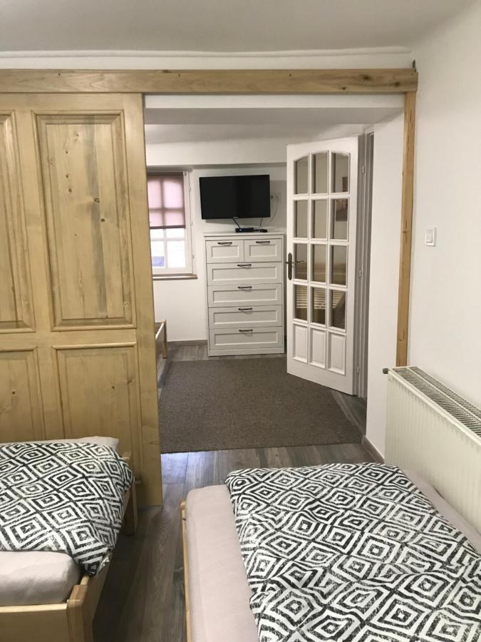 Móra apartman 2 Kiskunfélegyháza Exterior foto