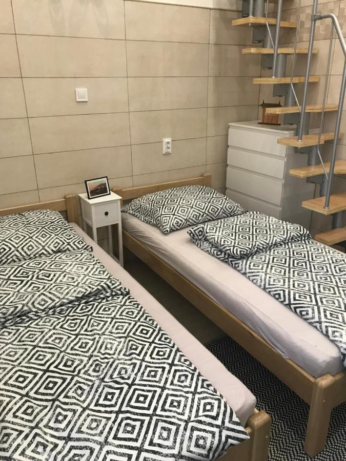 Móra apartman 2 Kiskunfélegyháza Exterior foto