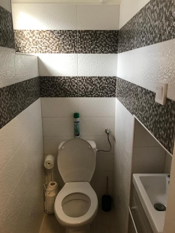 Móra apartman 2 Kiskunfélegyháza Exterior foto